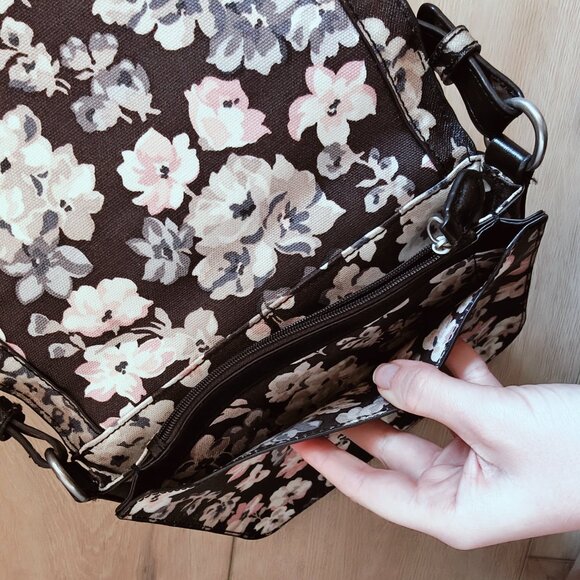 Cath Kidston Floral Black Crossbody Bag - Picture 5 of 6